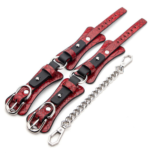 Cobra Luxury Bondage Set with Dual Whip Options