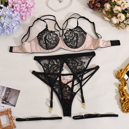 Fleur Obscura Lingerie Set