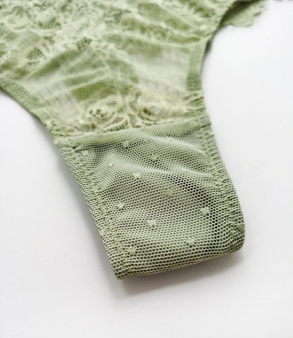 Fleur de Soir Thong mooods