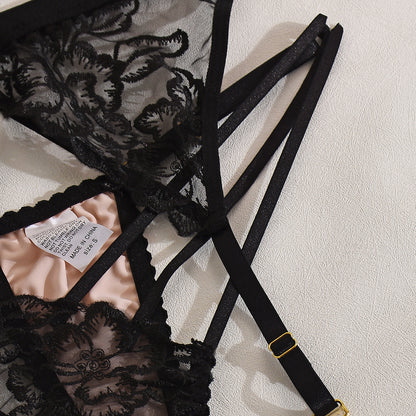 Fleur Obscura Lingerie Set