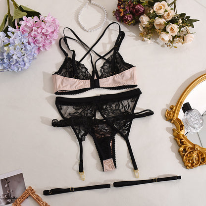 Fleur Obscura Lingerie Set