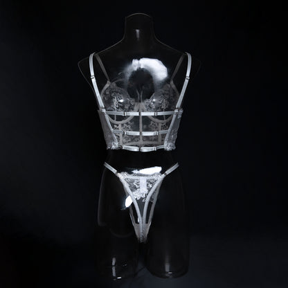 Éternelle Allure Lingerie Set