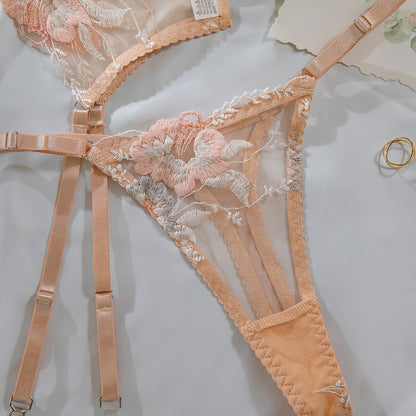 Fleur d’Amour Lingerie Set Ivory Edition