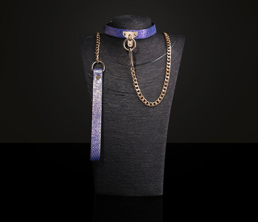 Luxurious Purple Mother-of-Pearl Snake Pattern Collar