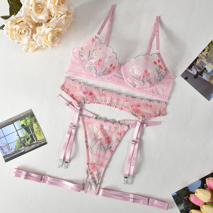 Petal Soft Elegance 3-Piece Intimate Set mooods lingerie 