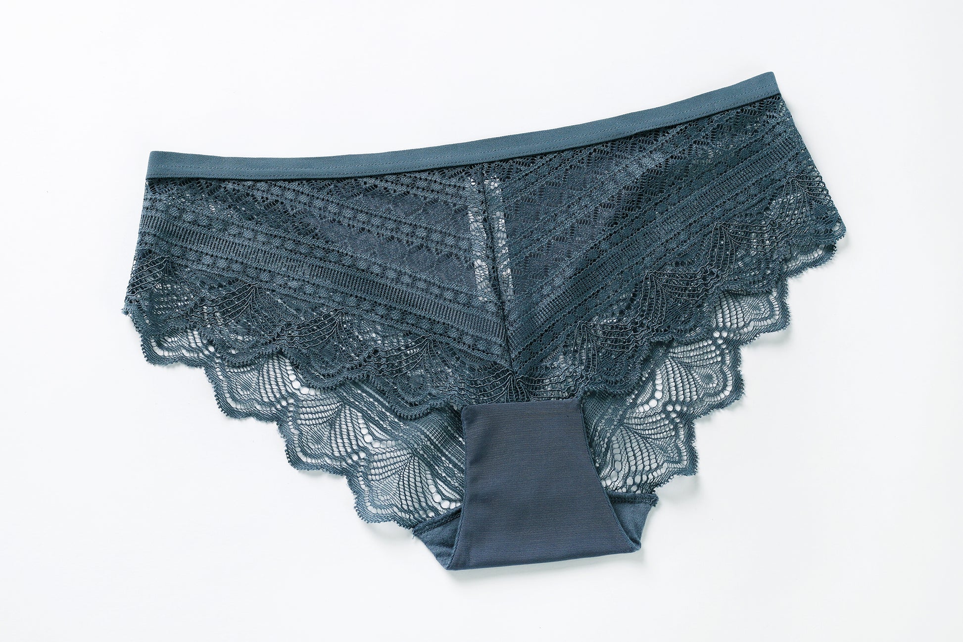 comfortable lace lingerie set
